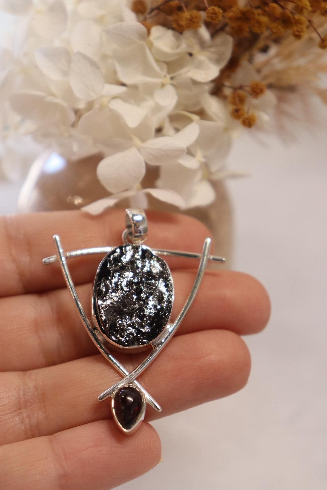 Shungite & Garnet Pendant