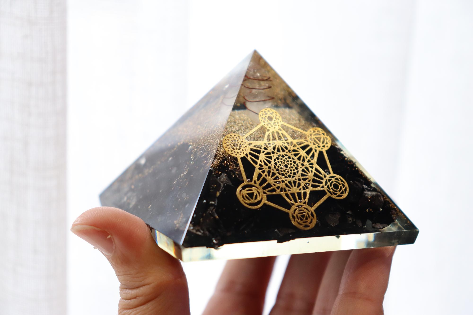 Orgonite Pyramid | Shungite & Clear Quartz | Metatron Cube Symbol